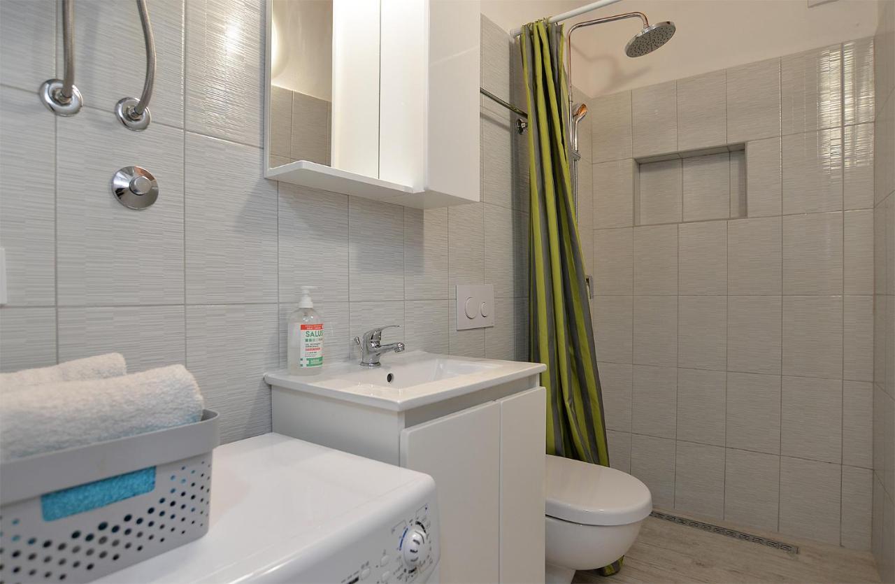 פומר Apartments Jadranka 1279 מראה חיצוני תמונה