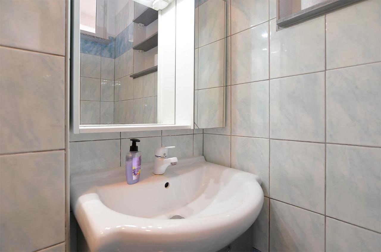 פומר Apartments Jadranka 1279 מראה חיצוני תמונה
